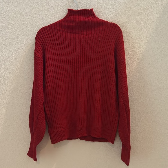 New Petal & Pup Lorelei Red Textured Knit Sleeve Turtleneck Sweater Size XS - Picture 13 of 13